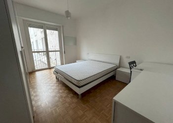 Camera da letto - Quadrilocale via Andrea Maffei, 6, Milano - foto 7