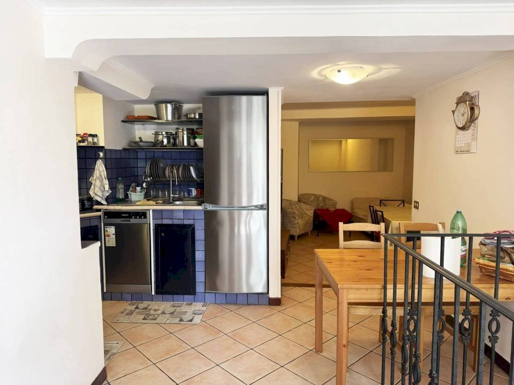 Cucina - Trilocale via Parco della Rimembranza, 37, Albano Laziale - foto 1