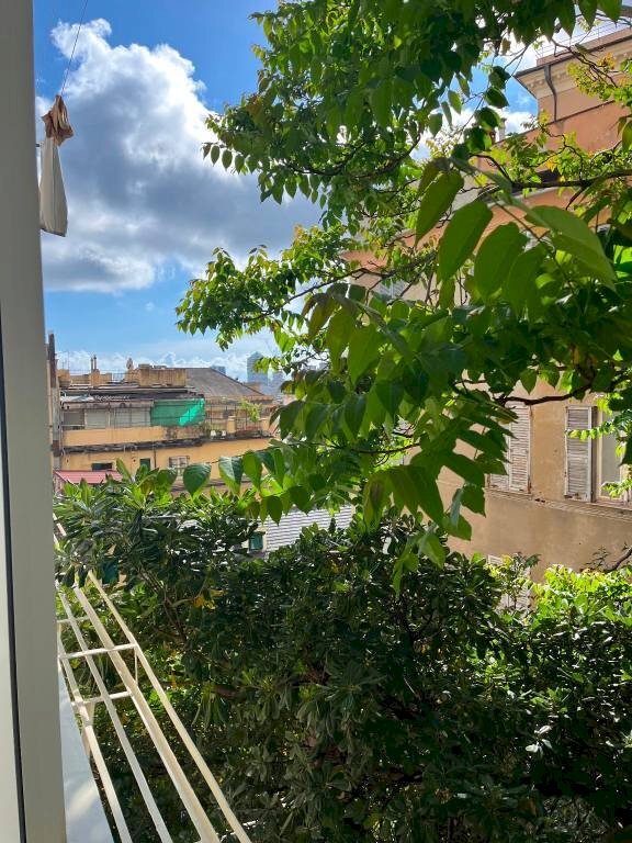 Vista - Bilocale via Balbi, 97, Genova - foto 1