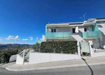 img-20240920-wa0017 - Villetta via FONTANELLE, Camerano - foto 21