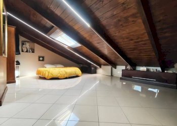 Camera da letto - Quadrilocale via Assietta, 28, Candiolo - foto 18