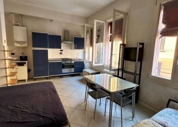 Stanza arredata - One-room apartment via San Felice, 28, Bologna (neighborhood Centro Storico) - photo 1