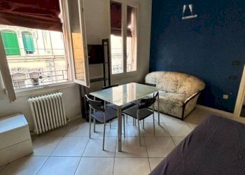 Stanza arredata - Appartamento via San Felice, 28, Bologna (zona Centro Storico) - foto 7