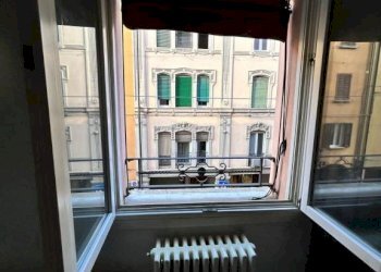 Stanza arredata - Appartamento via San Felice, 28, Bologna (zona Centro Storico) - foto 12