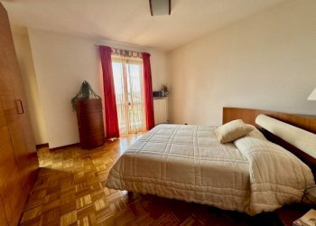 Camera da letto - Villa a Schiera strada Cantone Bonino, 15e, frazione Vandorno, Biella - foto 21