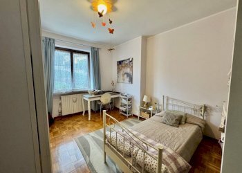 Camera da letto - Villa a Schiera strada Cantone Bonino, 15e, frazione Vandorno, Biella - foto 26