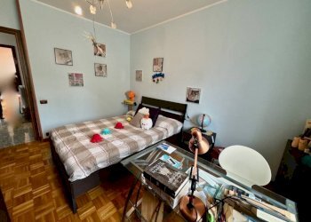 Camera da letto - Villa a Schiera strada Cantone Bonino, 15e, frazione Vandorno, Biella - foto 32