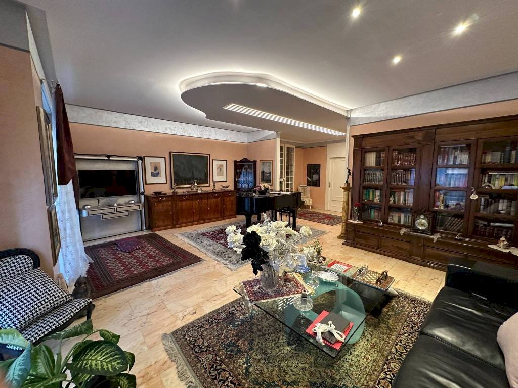 Salone - Appartamento via Giovanni da Verrazzano, Torino (zona Crocetta) - foto 2