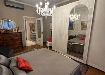 Camera da letto - Appartamento via Giovanni da Verrazzano, Torino (zona Crocetta) - foto 23