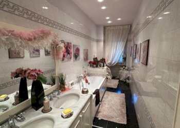 Bagno - Appartamento via Giovanni da Verrazzano, Torino (zona Crocetta) - foto 27