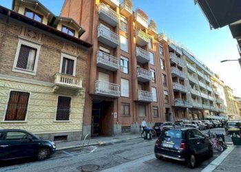 Facciata - Appartamento via Giovanni da Verrazzano, Torino (zona Crocetta) - foto 34