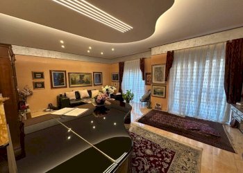 Salone - Appartamento via Giovanni da Verrazzano, Torino (zona Crocetta) - foto 9