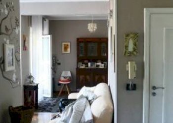 Salone - Bilocale all'asta via Romagna, 51, Genova (zona San Teodoro) - foto 8