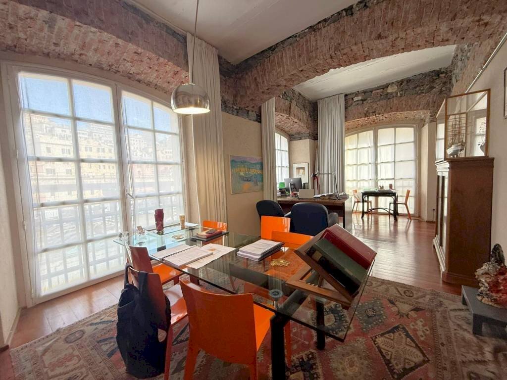 Studio - Office via Marino Boccanegra, 15, Genova (neighborhood Centro Storico) - photo 1