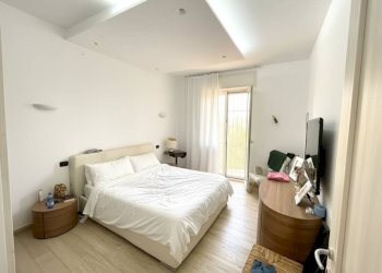 Camera da letto - Villa via Ernesto Cabruna, 15, frazione Quinto Al Mare, Genova - foto 19