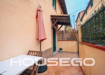 Terrazzo - Trilocale via Ca' di Musa, 14, Genova (zona Struppa) - foto 1