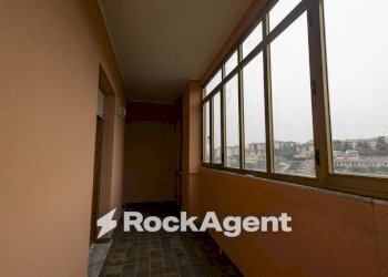 Veranda - Quadrilocale viale Barlaam da Seminara, 27, Catanzaro - foto 5