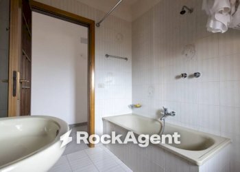 Bagno - Quadrilocale viale Barlaam da Seminara, 27, Catanzaro - foto 17
