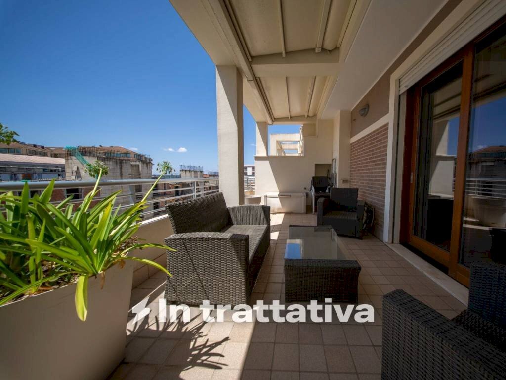 Terrazzo - Attico via Giovanni Amendola, Sassari - foto 2