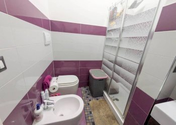 Bagno - Trilocale via Mar Rosso, Roma (zona Lido di Ostia) - foto 15