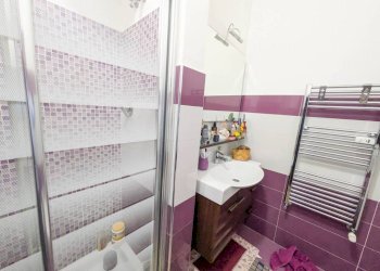 Bagno - Trilocale via Mar Rosso, Roma (zona Lido di Ostia) - foto 16