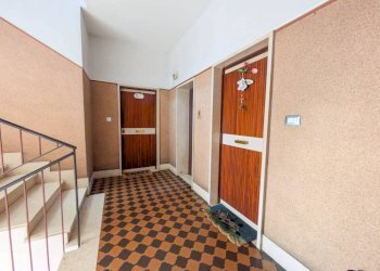 Interno palazzo - Trilocale via Mar Rosso, Roma (zona Lido di Ostia) - foto 18