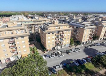 Vista - Trilocale via Mar Rosso, Roma (zona Lido di Ostia) - foto 1