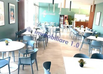 Interno non residenziale - Ristorante via Alicudi, 24, Alcamo - foto 10