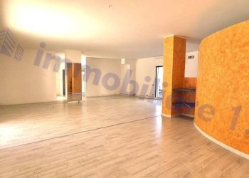 Interno palazzo - Ufficio via delle Magnolie, 19, Alcamo - foto 10