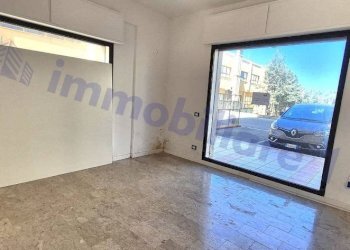 Stanza non arredata - Ufficio via delle Magnolie, 19, Alcamo - foto 11