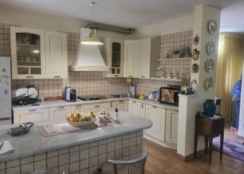 lu14.jpg - Porzione di casa Luni - foto 14