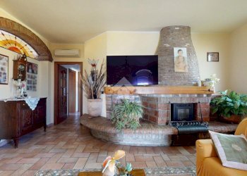 Villa Via Correggio, Cento - foto 18