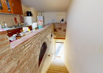 Villa Via Correggio, Cento - foto 42