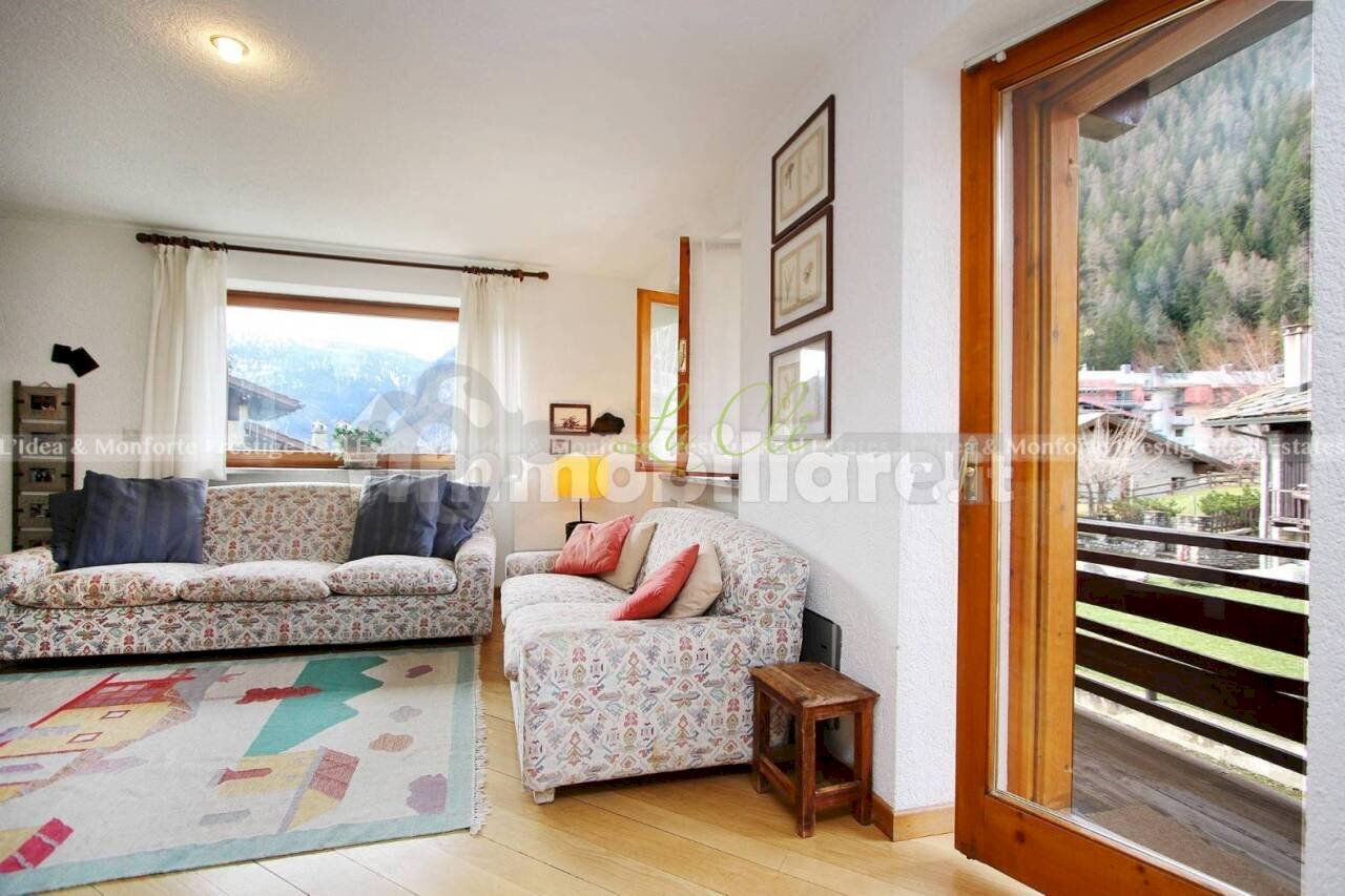 VENDITA COURMAYEUR - SOGGIORNO CON CAMINO E ZONA P - Trilocale Courmayeur - foto 2