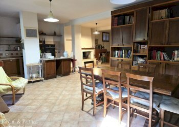 12.jpg - Villa Strada Monte Bagnolo Valbiancara, Perugia - foto 12