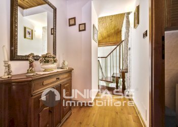 Corridoio - Independent house Via Resiassa, 38, Bagnolo Piemonte - photo 32