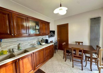 Quadrilocale Viale Martiri della Libertà, Borgaro Torinese - foto 5