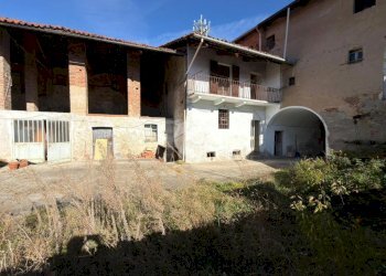 Casa semi indipendente Via Raimondo, Volpiano - foto 1