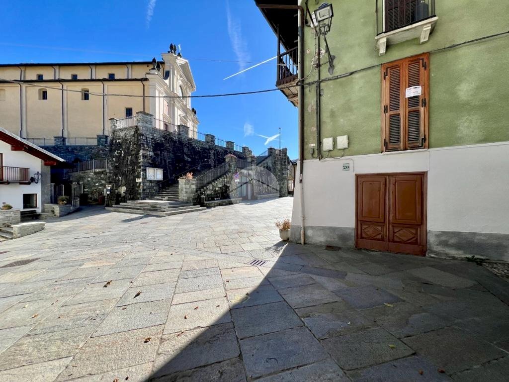 Three-room apartment Piazza Luigi Cibrario, Viù - photo 2