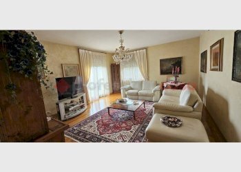 Apartment via vigone, 46, Cavour - photo 5