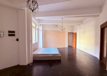 Three-room apartment Savona, Savona (neighborhood Darsena) - photo 6