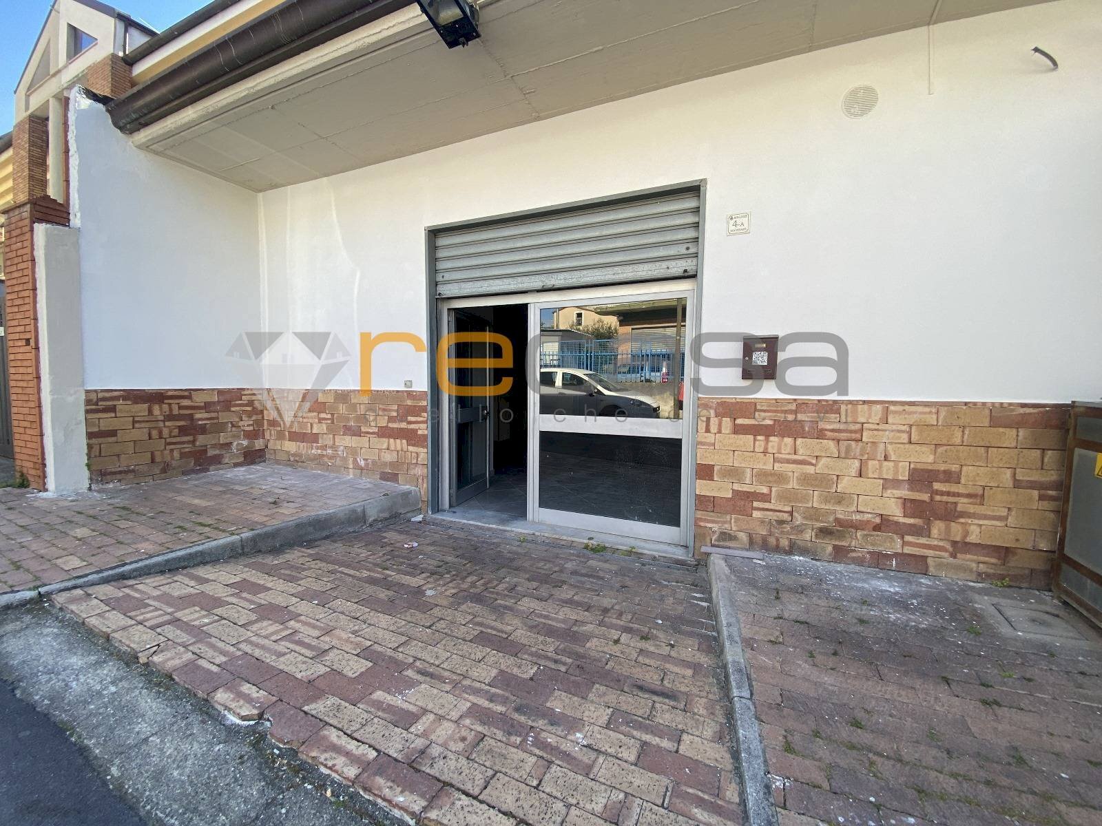 Foto 1 - Locale Commerciale largo Quasimodo, Bellizzi - foto 1