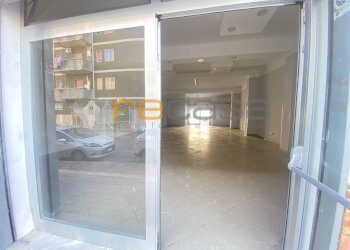 Foto 9 - Commercial Premises largo Quasimodo, Bellizzi - photo 9