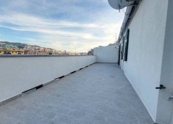 Foto 34 - Attico Via Bobbio
 
21, Genova - foto 32