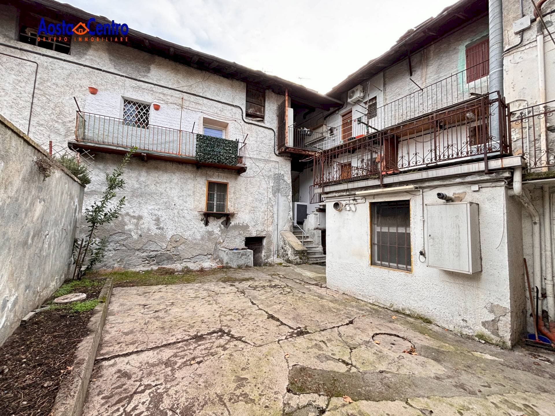 Foto 1 - Casa indipendente Via Ponte Romano, Aosta - foto 1