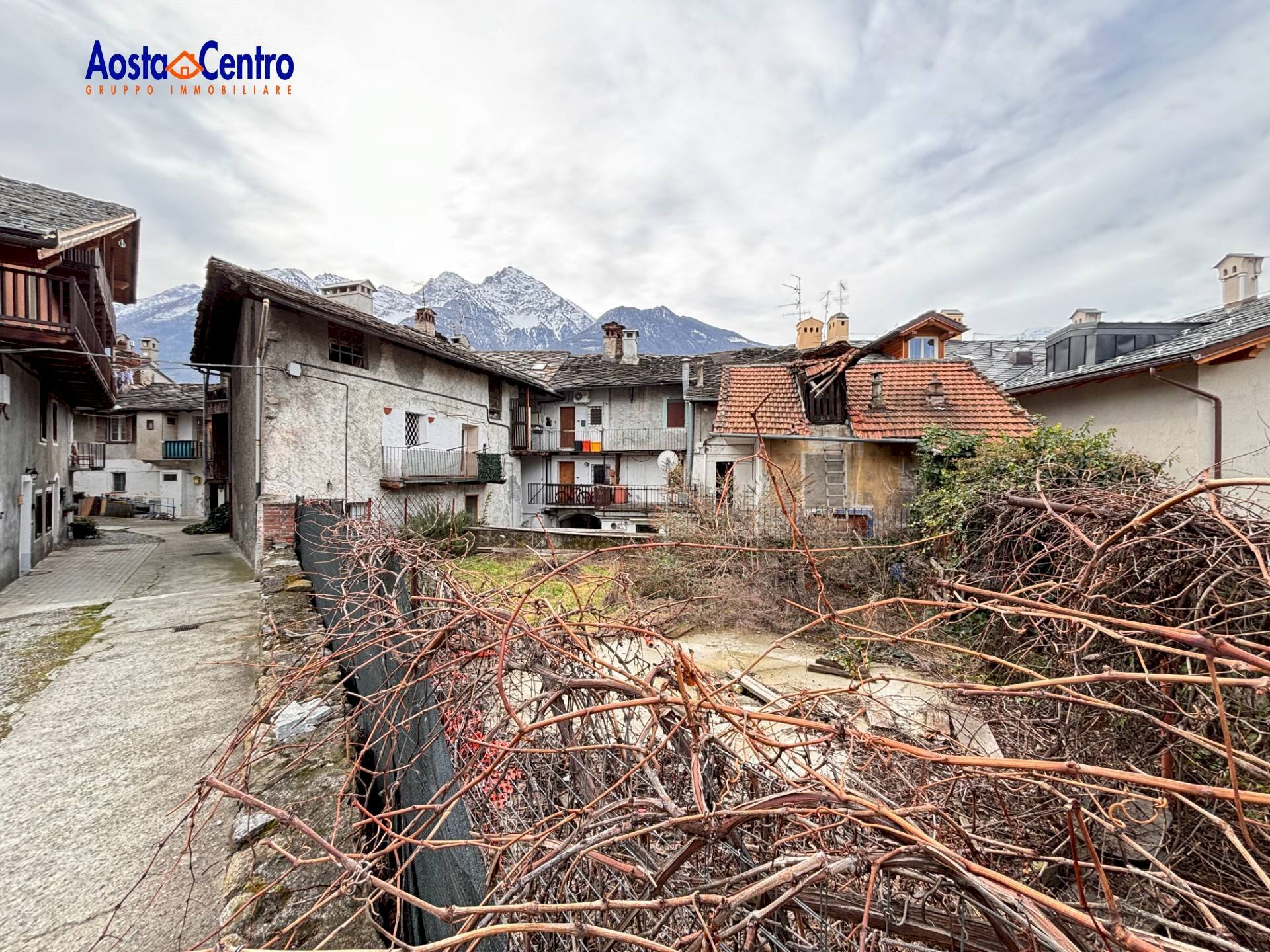 Foto 2 - Casa indipendente Via Ponte Romano, Aosta - foto 2