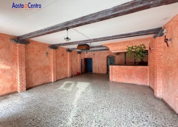 Foto 2 - Casa indipendente Piazza Vuillermin, Aosta - foto 2