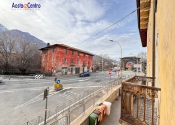 Foto 6 - Casa indipendente Piazza Vuillermin, Aosta - foto 6