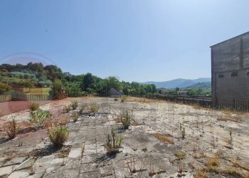 Foto 23 - Locale Commerciale Via Scaffa
 
snc, Arpino - foto 23