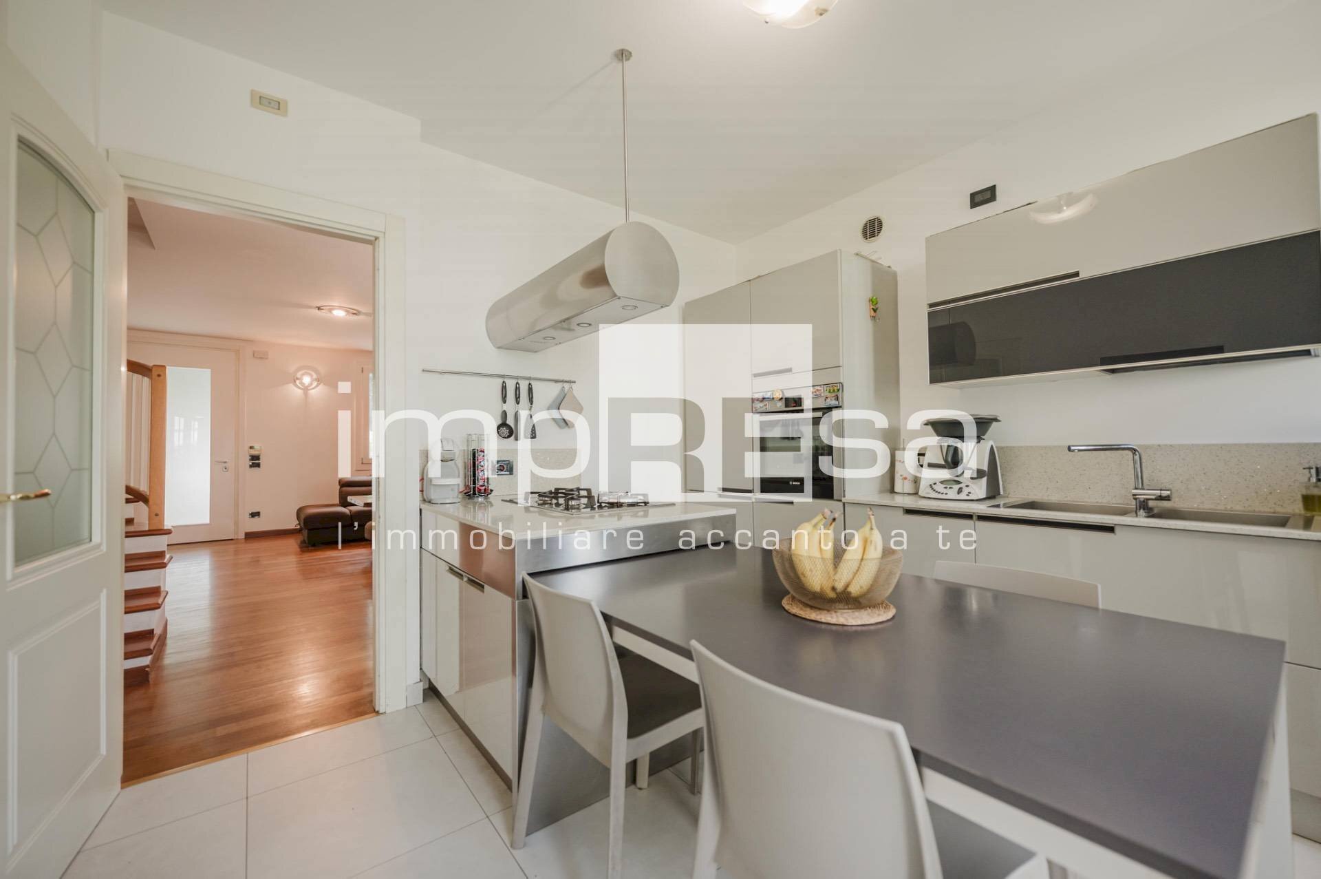 Foto 1 - Semi-detached house via Mameli
 
18, Mogliano Veneto - photo 1